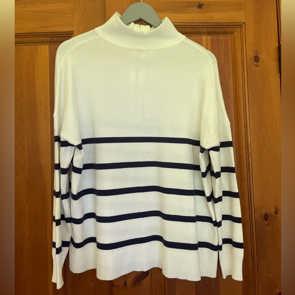 NEW Striped sweater - Picture 3 of 4